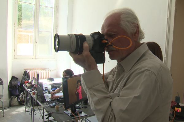 Durant un week-end, 600 bordelais ont été pris en photo par le célèbre photographe.