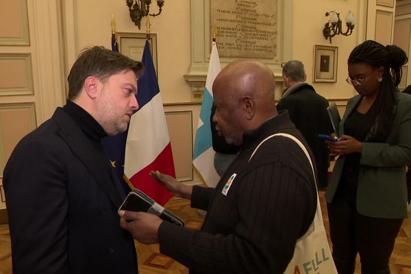 Benoît Payan, maire de Marseille, a recu mardi 17 décembre des membres de la communauté mahoraise.