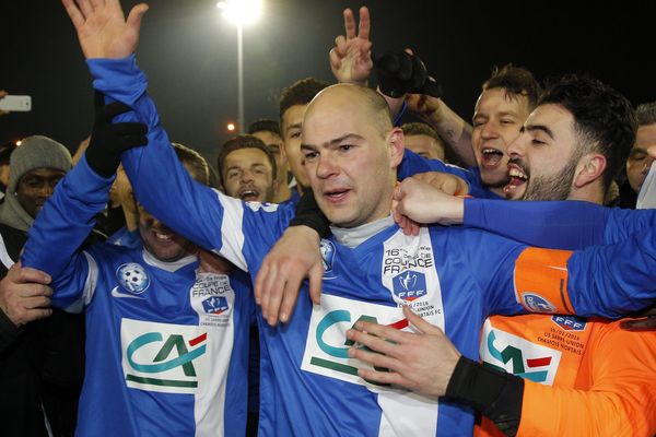 Le capitaine de l 'équipe de Sarre-Union Yann Schneider