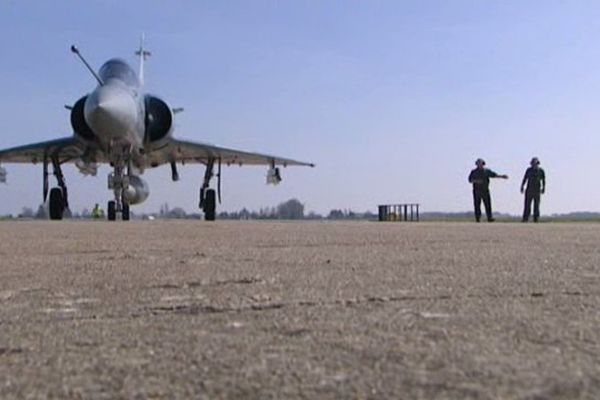 Le groupe de Chasse 1/2 Cigognes de l'armée de l'air était à Tours cette semaine, prêt à décoller à tout moment.