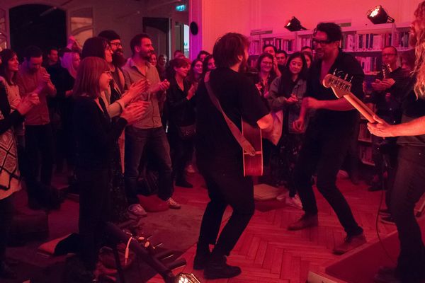 Concert dans la bibliothèque du Goethe Institut