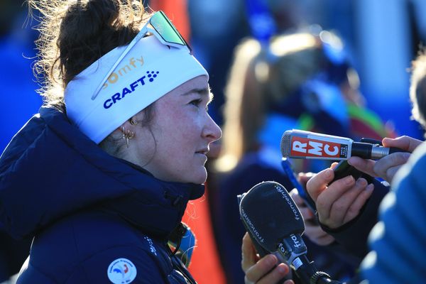 La biathlète Comtoise de 24 ans termine 5ème du relais mixte des Championnats du Monde d' Oberhof avec son compatriote Fabien Claude.