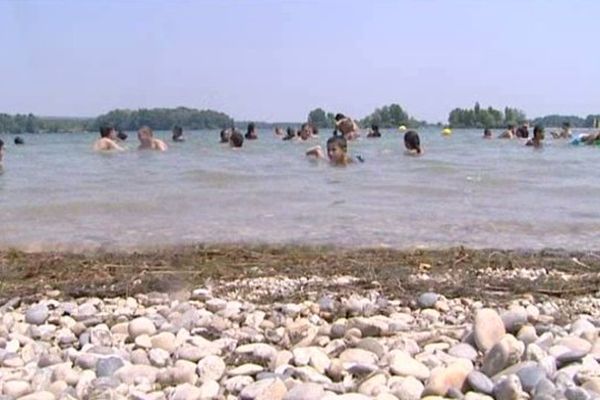 La chaleur a favorisé la fréquentation des plans d'eau régionaux.