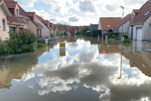 Les rues de Blendecques inondées, novembre 2023.