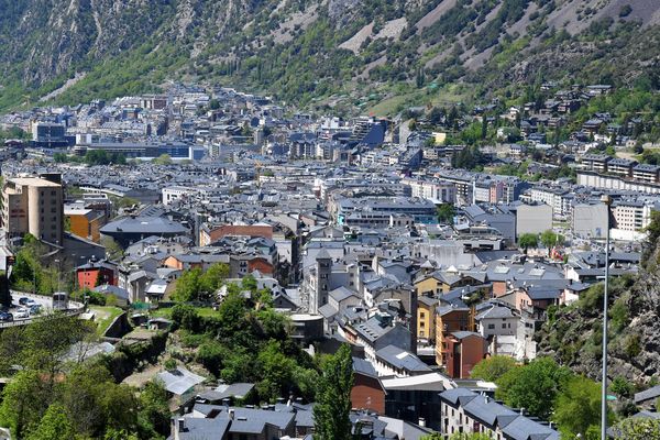 Andorre va geler les avoirs de la Russie.