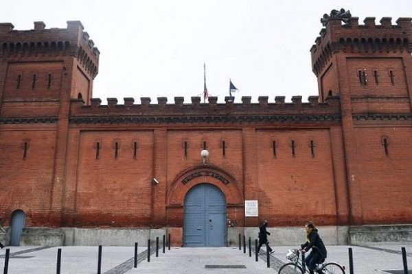 Le castelet est la seule partie classée de la Prison Saint-Michel