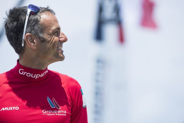 Le skippeur de Lorient Franck Cammas a mené l'équipe Groupama Team France jusqu'au deuxième tour des qualifications.