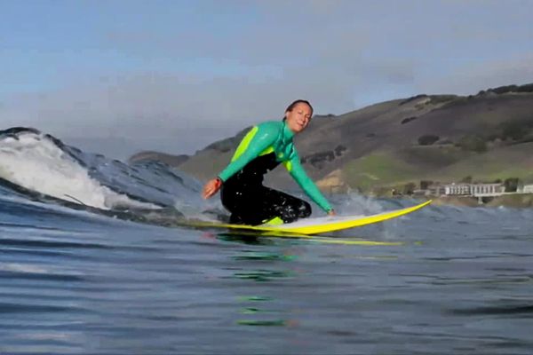 Emmanuel Blanchet championne de parasurf