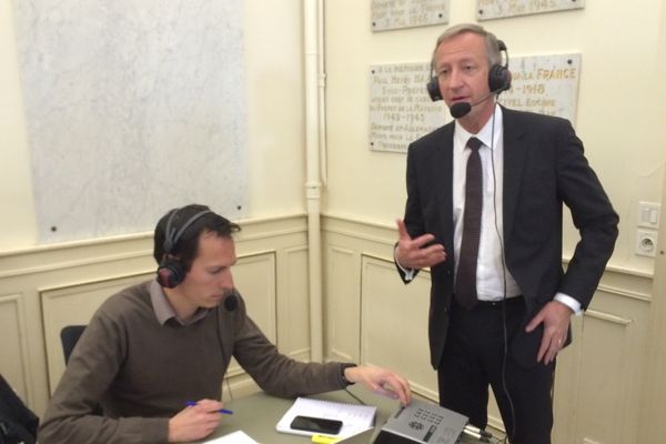 Olivier Richefou en direct sur France Bleu Mayenne