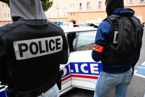 Les policiers ont découvert un corps dans l'appartement toulousain.