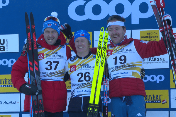 Le podium de l'individuel hommes, le 17 janvier lors de la Coupe du monde de ski de fond des Rousses.