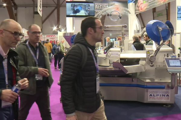 CFIA 2022 au parc des expositions de Rennes : les exposants présentent  leurs innovations techniques  pour les industriels de l'agroalimentaire.