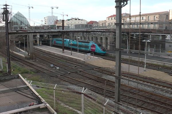 Les agents de la SNCF craignent quele centre opérationnel de proximité qui gère les TER ne soit transféré à Toulouse