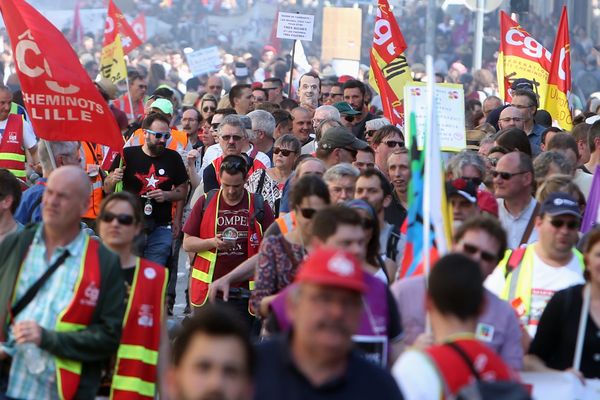 La manifestation interprofessionnelle a rassemblé plus de 6500 personnes. 