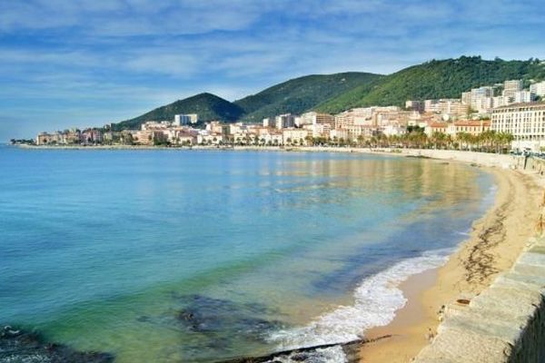 Le corps sans vie d'un apnéiste de 39 ans a été retrouvé jeudi 25 août, dans la soirée, au large de la plage de Barbicaja, dans le golfe d'Ajaccio.