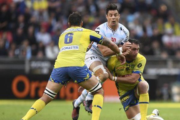 Dan Carter lors de la demi-finale 2016 contre l'ASM