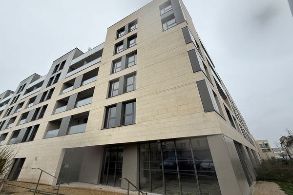 Résidence Services Nahoma à Reims, un bâtiment toujours inutilisé.