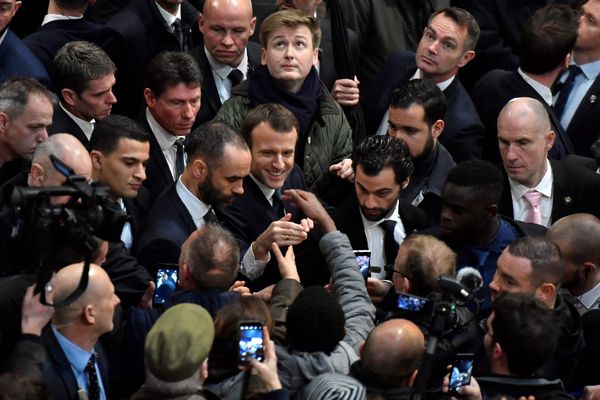 Le président de la République Emmanuel Macron ce matin au salon de l'agriculture à paris.