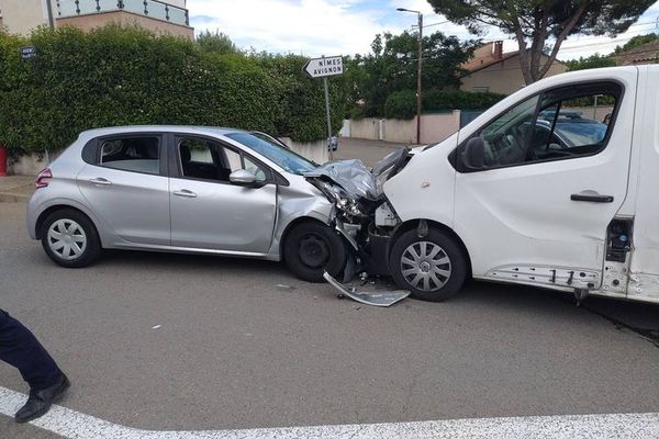 Maguerittes (Gard) - un homme condamné à un an de prison pour un accident après un délit de fuite, conduite sans permis et sous l'emprise de drogue - 22 juin 2024.