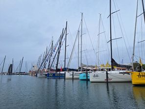 Med Max: les bateaux à quai.