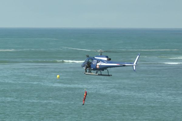 Les hélicoptères de la gendarmerie participaient au meeting aérien ce dimanche 2 octobre.