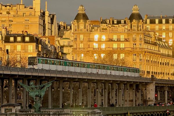 Des "renforts ciblés" sont prévus sur plusieurs lignes de métro (illustration).