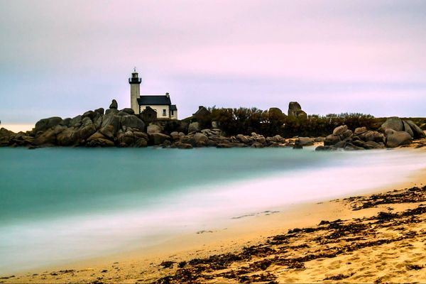 Sur la plage de Brignogan