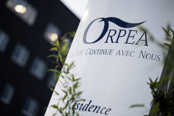 Des familles ont porté plainte contre le groupe Orpea, accusé de maltraitance envers ses pensionnaires. (Illustration)