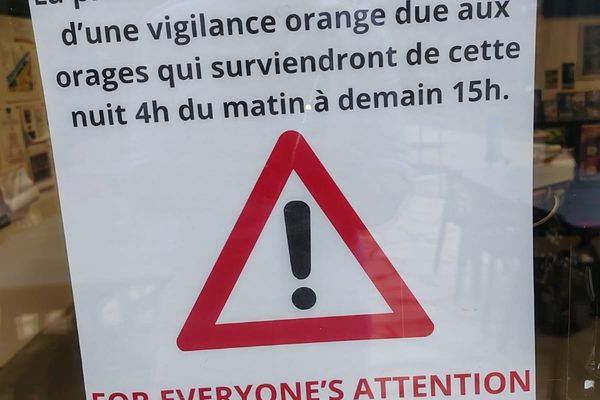 L'alerte affichée dans un camping de Roquebrune -sur-Argens, ce 14 août 2024