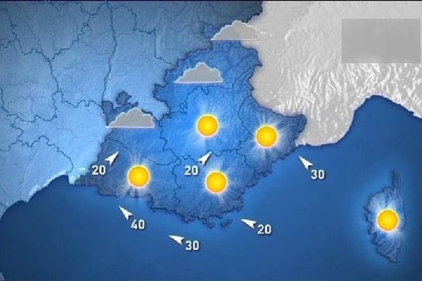 Le soleil brille pour une grande partie de la région l'après-midi. 