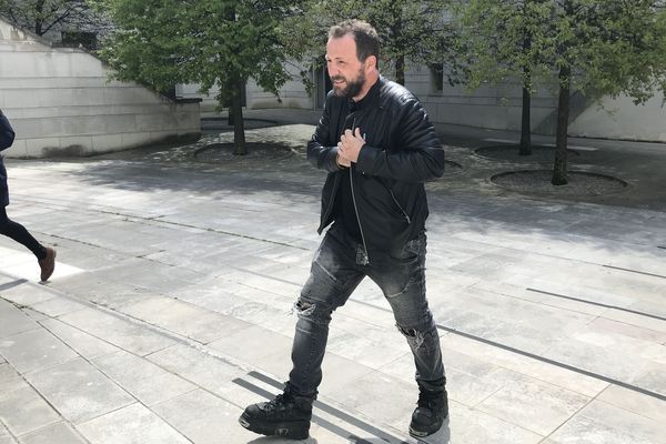 Frédéric Vuillaume (FO) à son arrivée au palais de justice