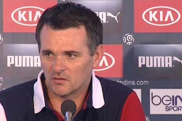 Willy Sagnol aurait aimé avoir un nouveau joueur. 