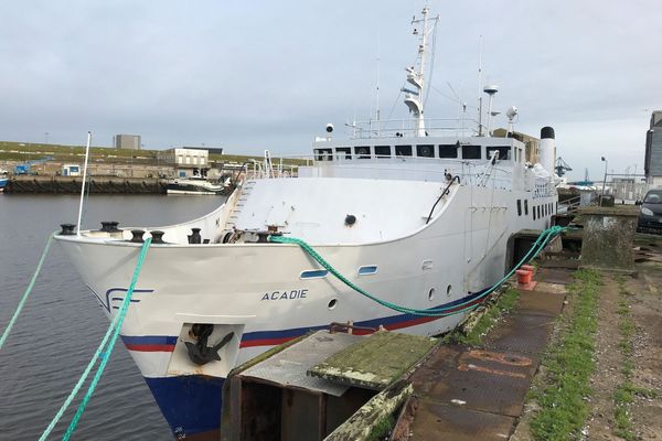 L’Acadie a été construit par les chantiers de La Perrière en 1971, avec une capacité de transport de 600 passagers et 25 véhicules