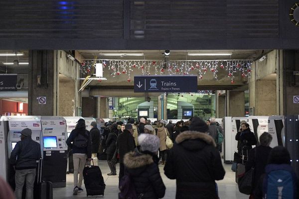 Panne à la gare de Montparnasse : trafic perturbé vers la Bretagne