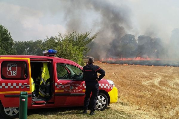 Avec la canicule, les pompiers de l'Yonne sont sur tous les fronts