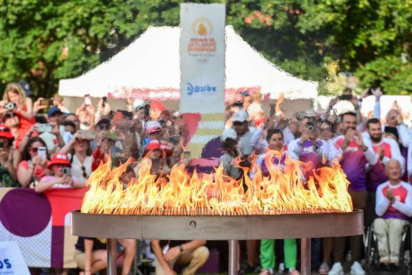 Passage de la flamme olympique dans le Pas-de-Calais