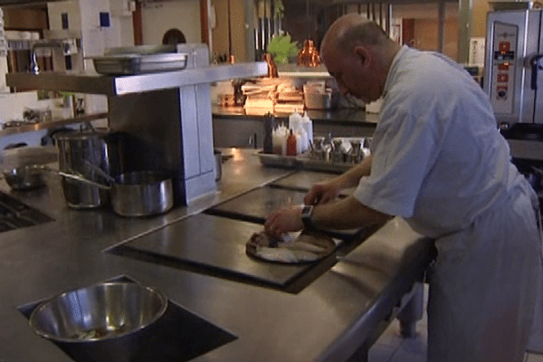 Banyuls-sur-Mer - Le chef étoilé aux fourneaux du "Fanal"