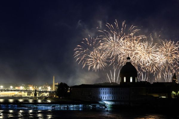 Le feu d'artifice et les concerts organisée dan sle cadre des célébrations de la fête nationale auront lieu le 13 juillet 2024 à la Prairie des Filtres à Toulouse, en Haute-Garonne.