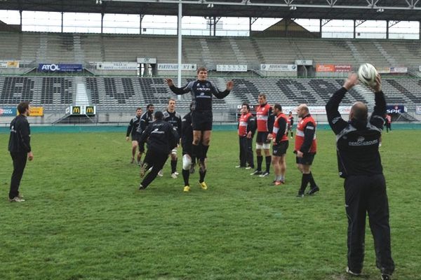 Entrainement du Cab avant le match contre Auch, vendredi 15 février 2013