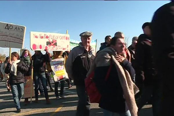 Première grande manifestation des Tellois pour le contournement de la ville