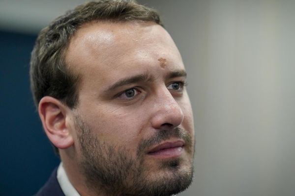 Antoine Baudino est accusé de violences en marge d'une réunion publique de Stéphane Ravier.