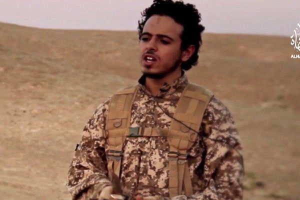 Bilal Hadfi dans une vidéo de propagande de "Daesh".