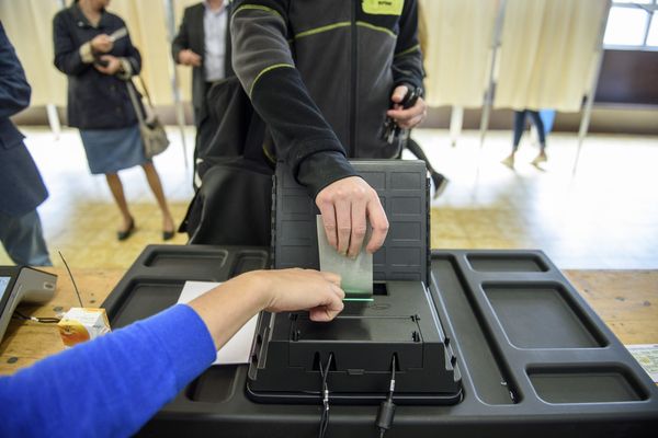 A Lyon, il faudra environ 600 bénévoles par jour pour assurer le bon déroulement des élections présidentielle, puis législatives