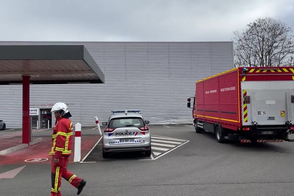 Un supermarché de Limoges évacué suite à une forte odeur de chlore - 18/02/23 -