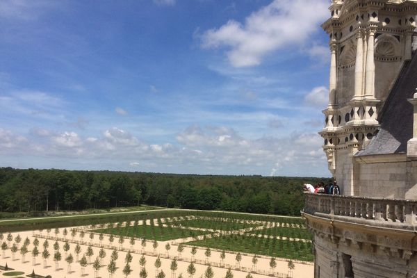 Les jardins de Chambord seront toujours sous le soleil en ce début de semaine avant un épisode pluvieux prévu sur la région