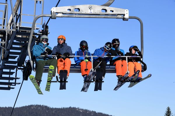 Se rendre dans les vallées alpines en train puis monter en station en autocar ou en taxi : le souhait des élus de la montagne, pour être en adéquation avec la cohérence environnementale