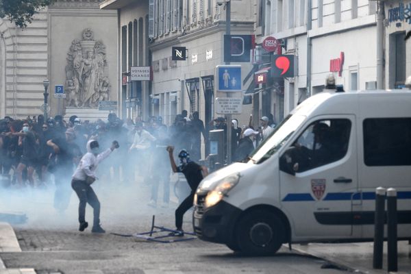 Des émeutes à Marseille ont éclaté, suite à la mort de Nahel, entre fin juin et début juillet.