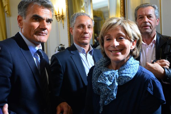 Brigitte Barèges tout sourire dimanche soir à la mairie de Montauban