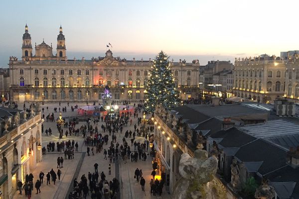 La place Stan le 2 décembre, jour de la Saint-Nicolas