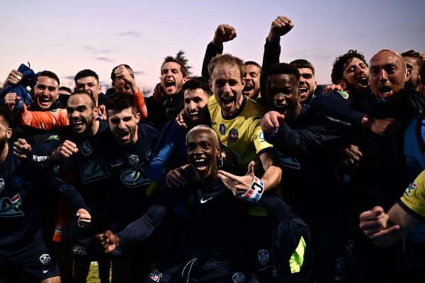 Les joueurs de l'équipe laissent exploser leur joie après leur victoire contre Toulouse. 